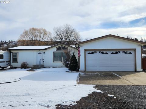 235 N 4th Ave, Elgin, OR 97827 photo 1