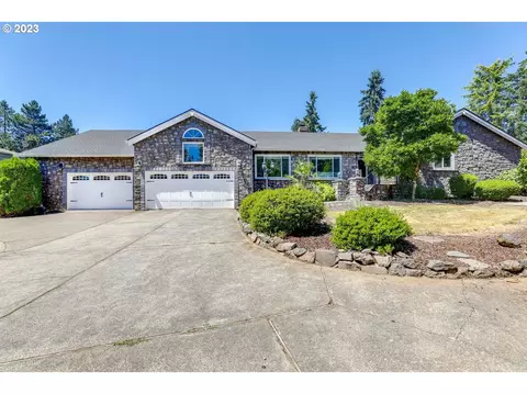 22321 SE Donna Cir, Damascus, OR 97089