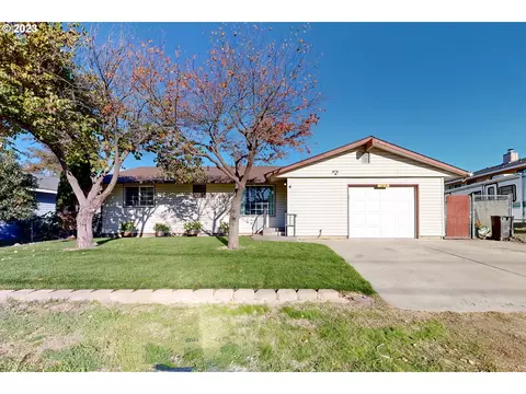 1615 Walnut St, Milton Freewater, OR 97862