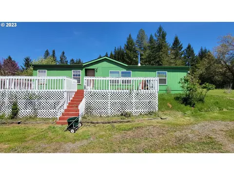 208 Buck Springs Rd, Camas Valley, OR 97416