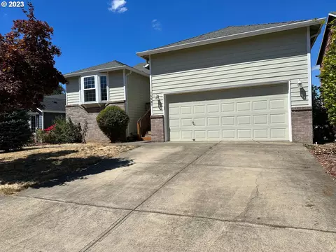 15697 SE Upman Way, Damascus, OR 97089