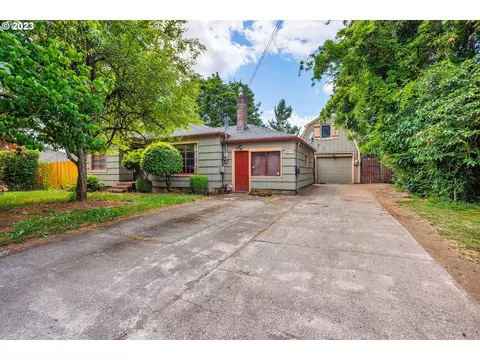 925 NE 109th Ave, Portland, OR 97220