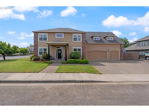 307 NE Rose Tree Dr, Sublimity, OR 97385