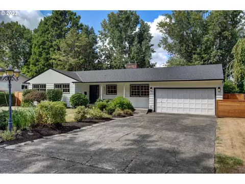 6375 SW Elm Ave, Beaverton, OR 97005