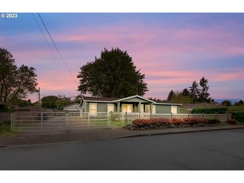 1354 Bogart Ln, Eugene, OR 97401