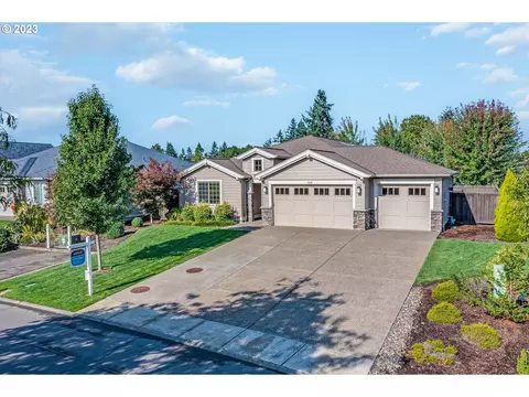 7430 SW Arbor Lake Dr, Wilsonville, OR 97070