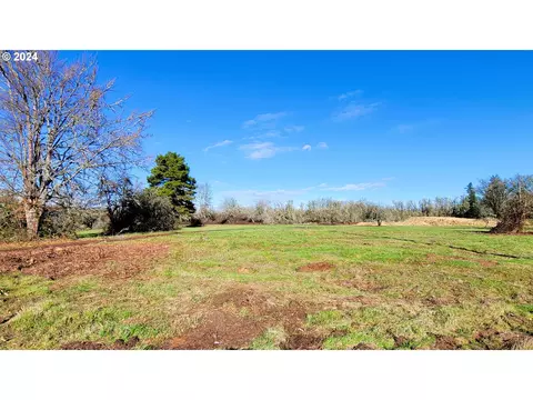 jeans rd, Veneta, OR 97487
