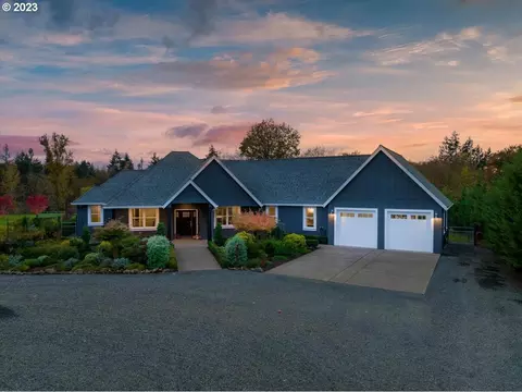 10236 Matthieu Ln, Aurora, OR 97002