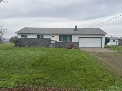 9367 Stayton Rd, Aumsville, OR 97325