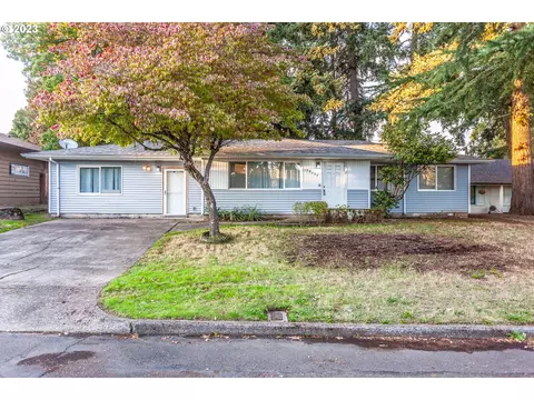 14155 SE Hawthorne Ct, Portland, OR 97233