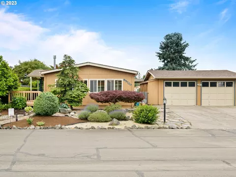 85700 Hampstead Ln, Eugene, OR 97405