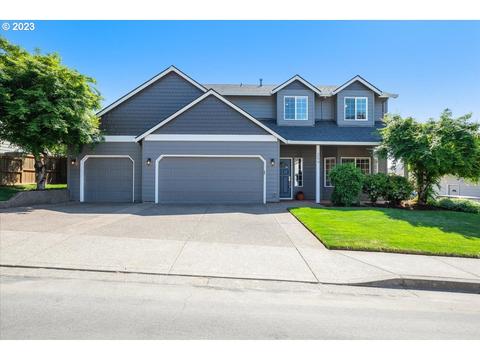 259 SW Birch St, Dundee, OR 97115
