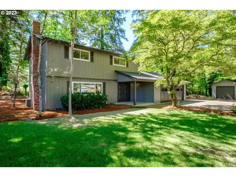 336 14th St, Lyons, OR 97358
