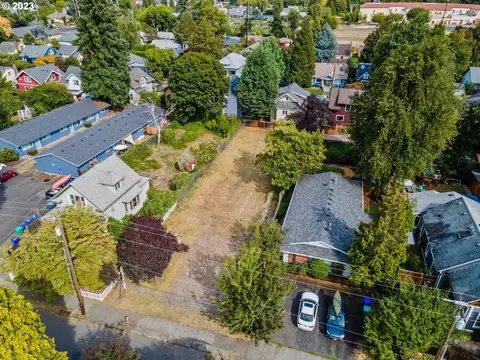 660 SE 47th Ave, Portland, OR 97215