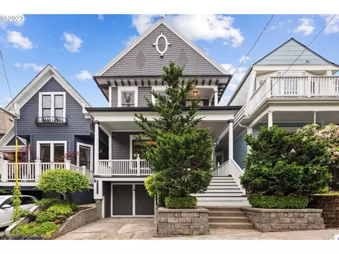 2332 NW Hoyt St, Portland, OR 97210