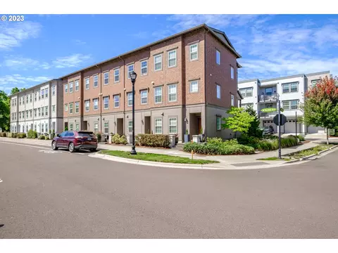28833 SW Villebois Dr, Wilsonville, OR 97070