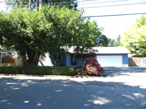 715 NW Garibaldi St, Hillsboro, OR 97124