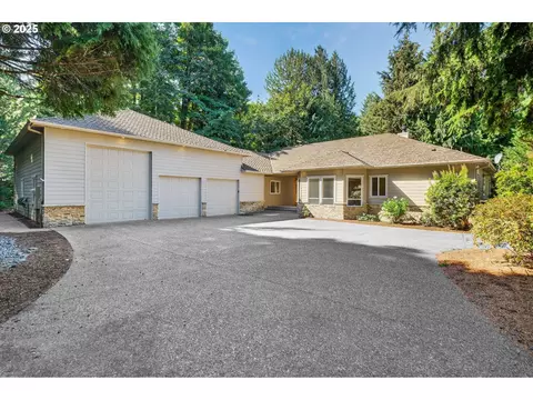 67500 E Jennie Welch Ct, Welches, OR 97067