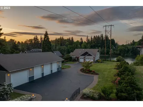 26109 NE Butteville Rd, Aurora, OR 97002