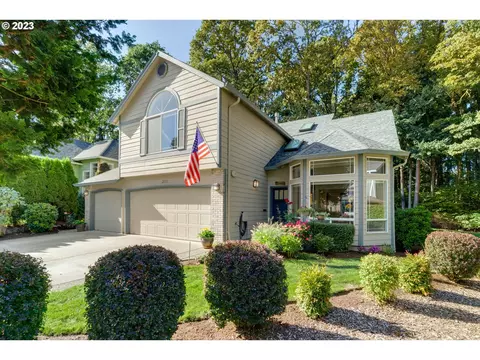 2133 SE Nordlund Ct, Hillsboro, OR 97123