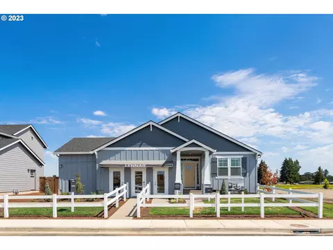 2432 W 15th Ave, Junction City, OR 97448