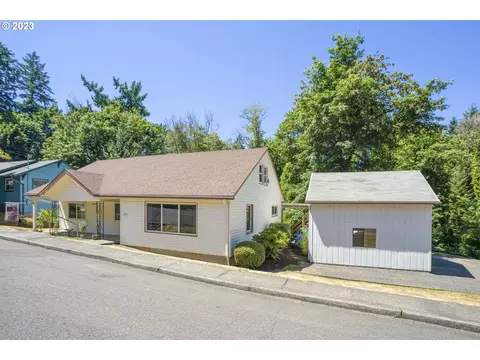 6215 SW 32nd Ave, Portland, OR 97239
