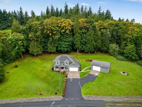 59775 Twin Oaks Dr, Saint Helens, OR 97051