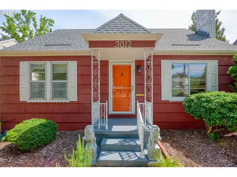 3012 SE 73rd Ave, Portland, OR 97206