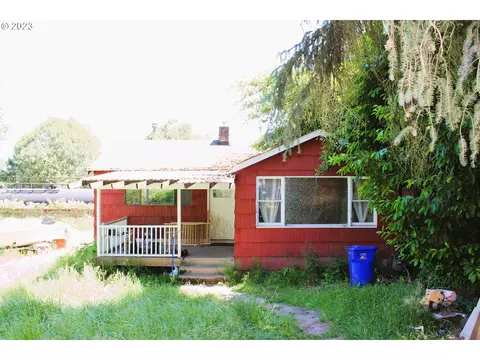 11668 NW Saint Helens Rd, Portland, OR 97231