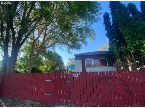 850 Hostetler Way, The Dalles, OR 97058