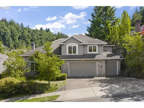 4296 SE Augusta Loop, Gresham, OR 97080