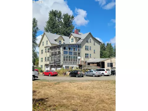 90210 Merryman Rd, Eugene, OR 97402 photo 1