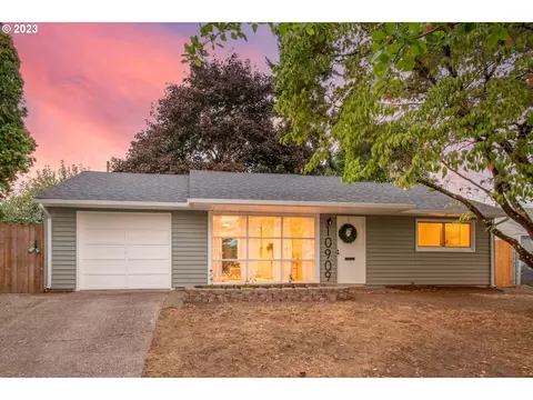 10909 NE Brazee St, Portland, OR 97220