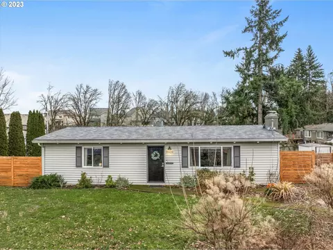19420 Pease Rd, Oregon City, OR 97045