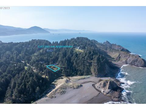 690 King St, Port Orford, OR 97465