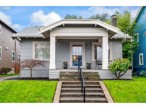 2445 NE 58th Ave, Portland, OR 97213