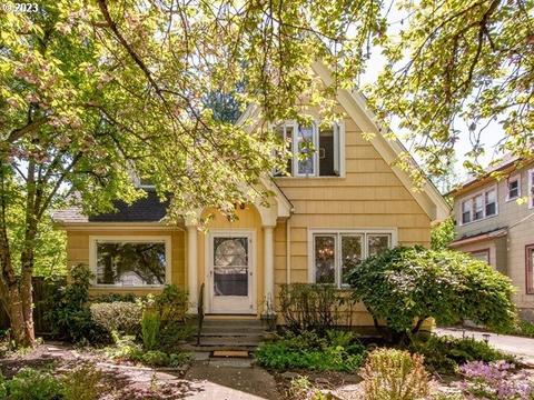 3520 NE Hancock St, Portland, OR 97212