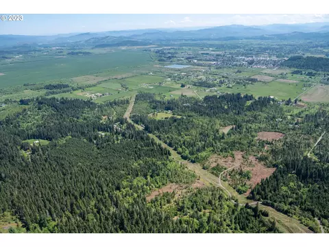 Undisclosed, Creswell, OR 97426