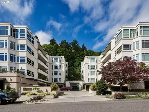 2445 NW Westover Rd #218, Portland, OR 97210