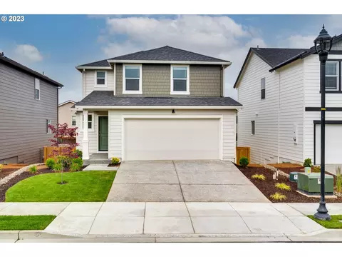 1314 W Larsen Dr, La Center, WA 98629