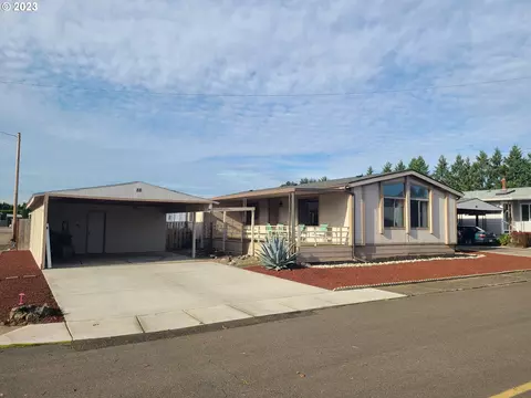 1055 Lockhaven Dr #88, Keizer, OR 97303