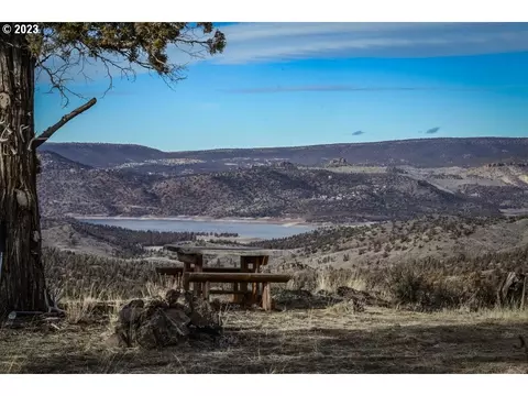 2400 SE Salt Creek Rd, Prineville, OR 97754