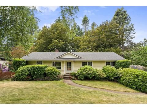 3190 Rainbow Dr, Lake Oswego, OR 97035