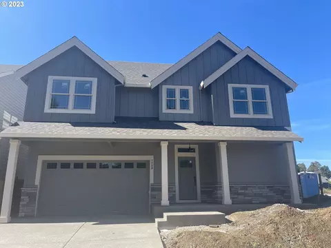 7788 SW Layton Ln, Tigard, OR 97224