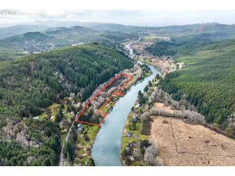 7980 Siletz Hwy, Lincoln City, OR 97367