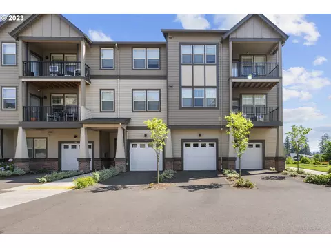 17051 SW Appledale Rd #204, Beaverton, OR 97007
