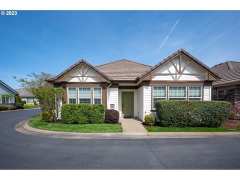 3112 Lake Crest Dr, Eugene, OR 97408
