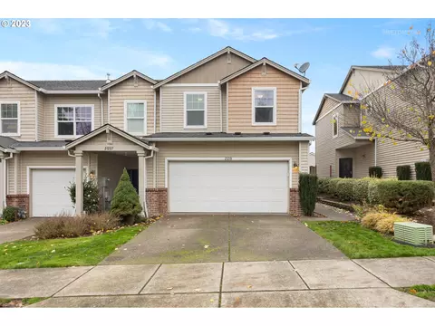 21219 SW Madeira Ter, Sherwood, OR 97140