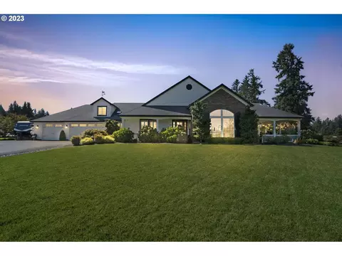 15101 S Beaton Rd, Oregon City, OR 97045