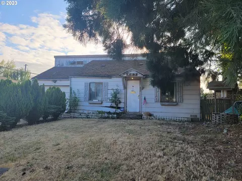 405 26th St, Springfield, OR 97477